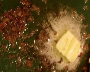 Old Fashioned Sausage Gravy & Biscuits - Eat-in With YiaYia