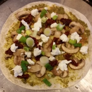 Quick Personal Pizza - Eat-in With YiaYia