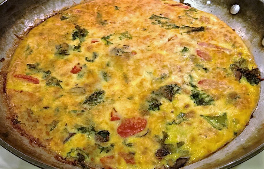 Classic Garden Frittata - EatinWithYiaYia.com